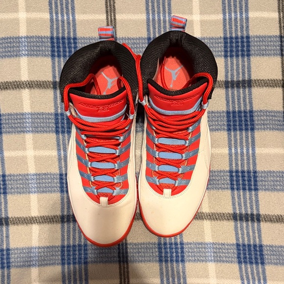 Air Jordan Retro 10s “City Pack Chicago” - Picture 5 of 6